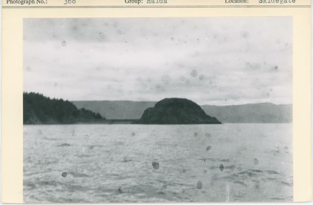 Image representing photograph.