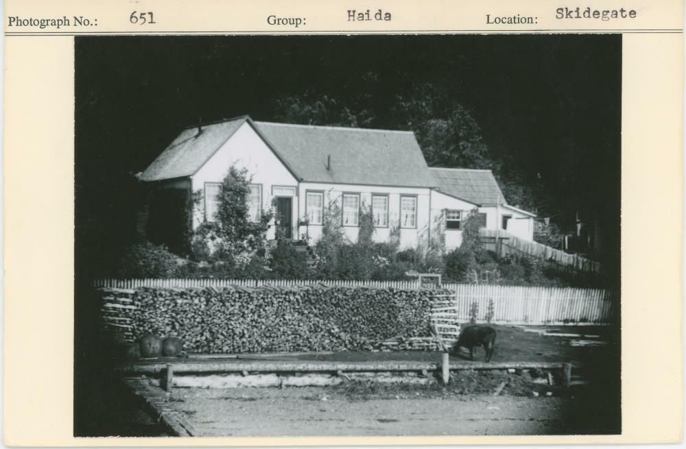 Image representing photograph.