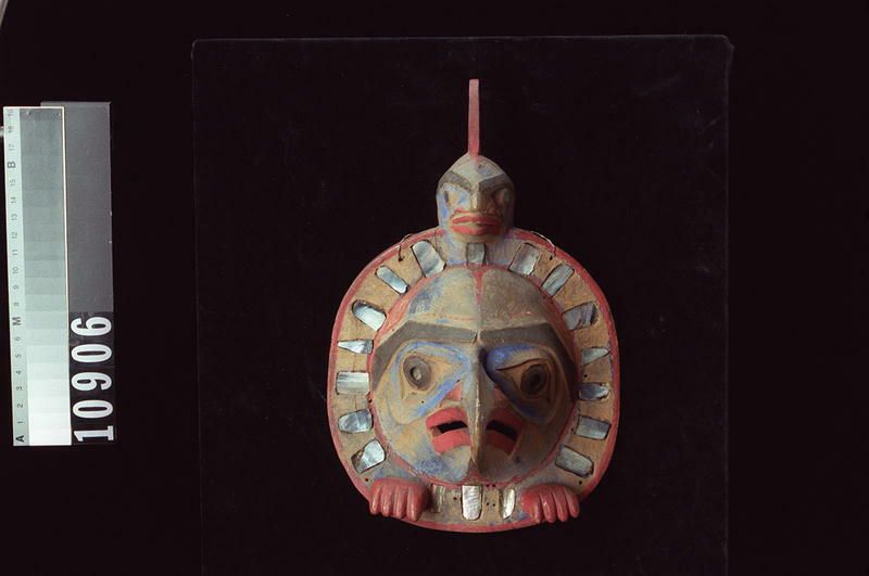 Image representing Headdress.