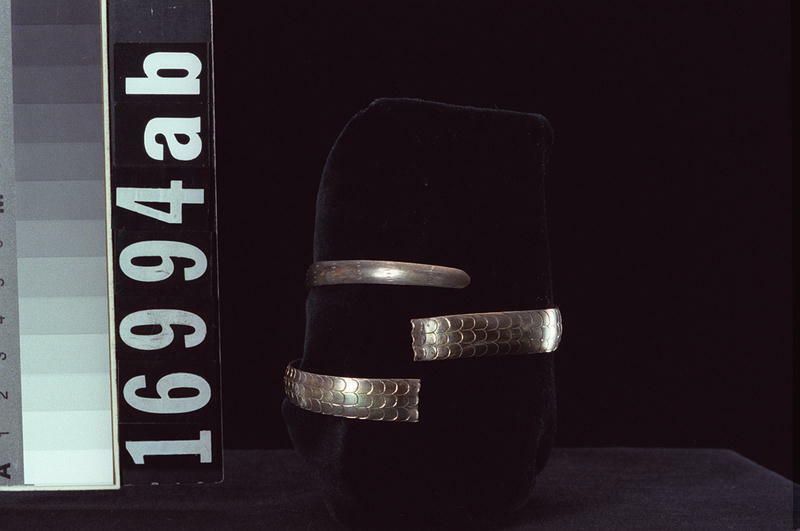 Image representing Bracelet.