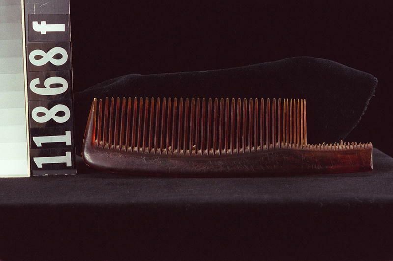 Image representing Comb.