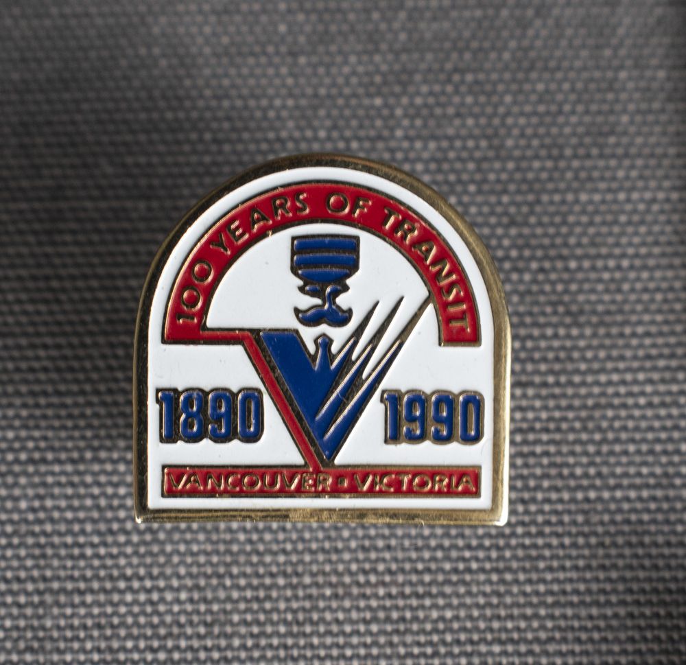 Image representing Pin, Lapel.