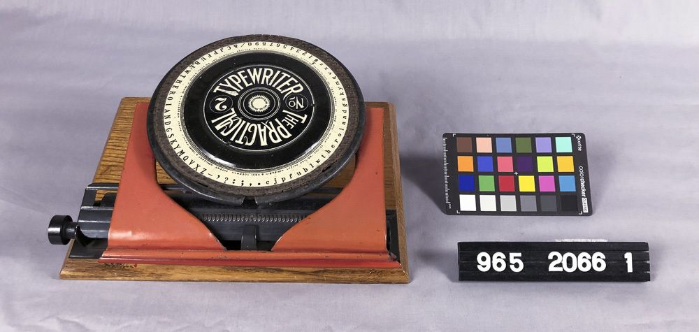 Image representing Typewriter, Toy.