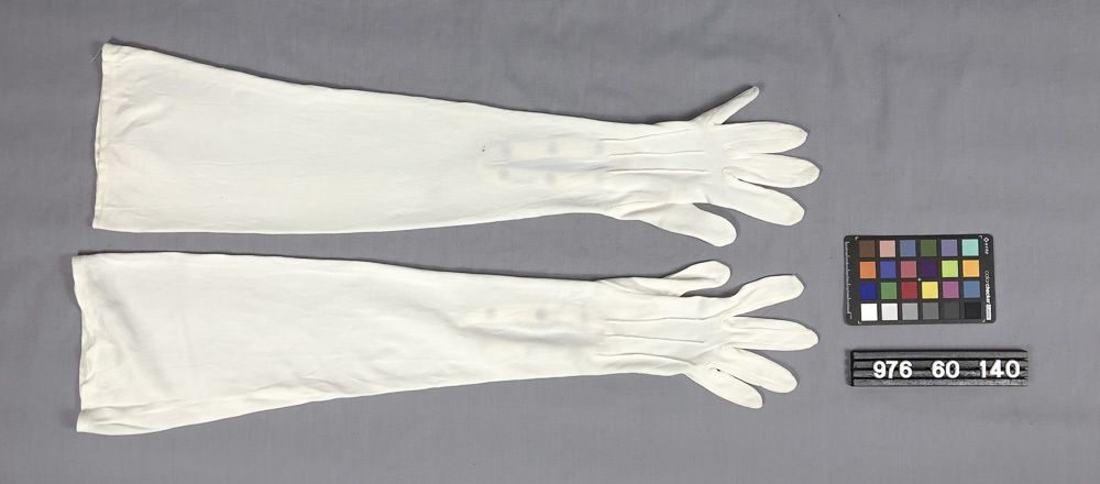 Image representing Gloves.