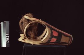 Image representing Headdress.