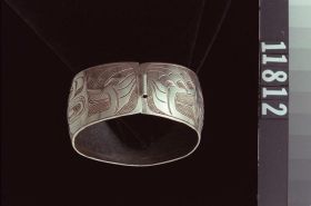 Image representing Bracelet.