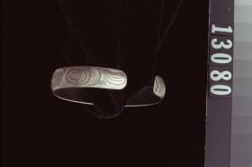 Image representing Bracelet.