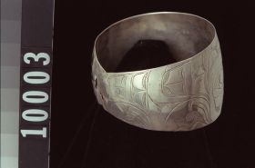 Image representing Bracelet.