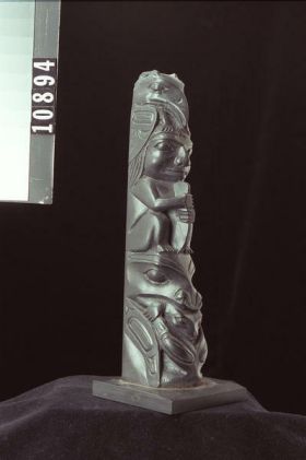 Image representing Pole, argillite.