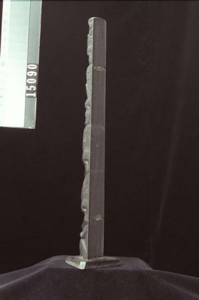 Image representing Pole, argillite.