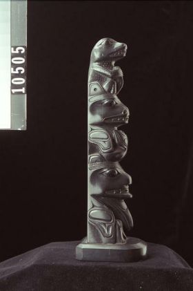 Image representing Pole, argillite.