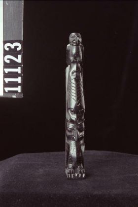 Image representing Pole, argillite.