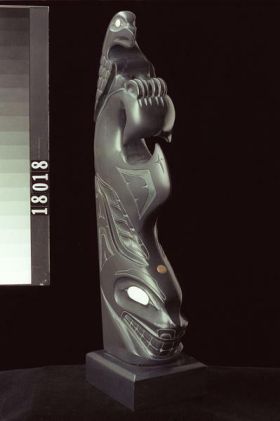 Image representing Pole, argillite.