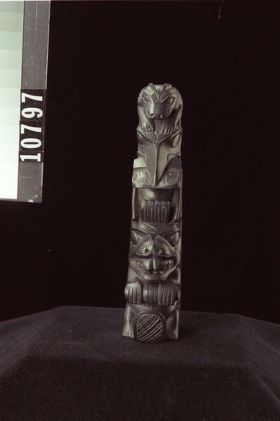 Image representing Pole, argillite.