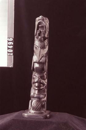 Image representing Pole, argillite.
