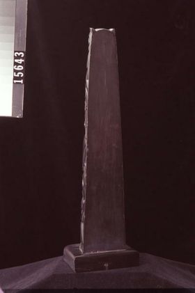 Image representing Pole, argillite.