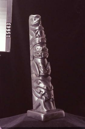 Image representing Pole, argillite.