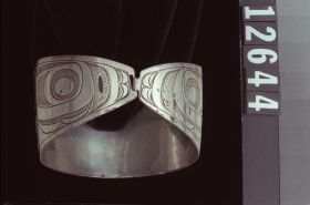 Image representing Bracelet.