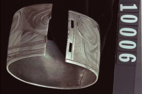 Image representing Bracelet.
