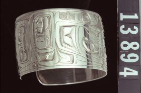 Image representing Bracelet.