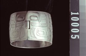 Image representing Bracelet.