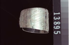 Image representing Bracelet.