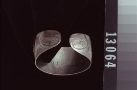 Image representing Bracelet.
