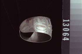 Image representing Bracelet.