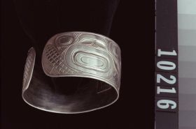 Image representing Bracelet.