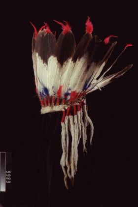 Image representing Headdress.