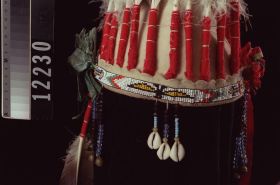 Image representing Headdress.