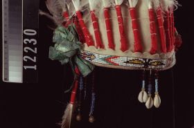 Image representing Headdress.