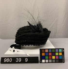 Image representing Bonnet.