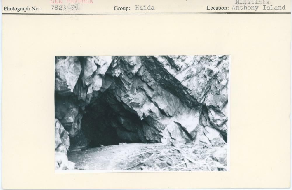Image representing photograph.