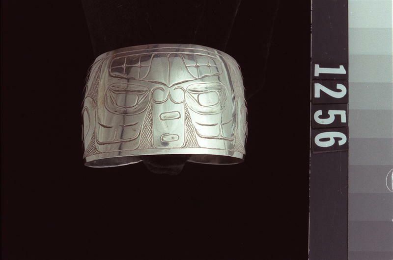 Image representing Bracelet.