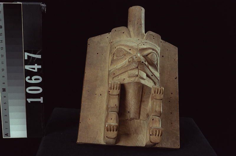 Image representing Headdress.