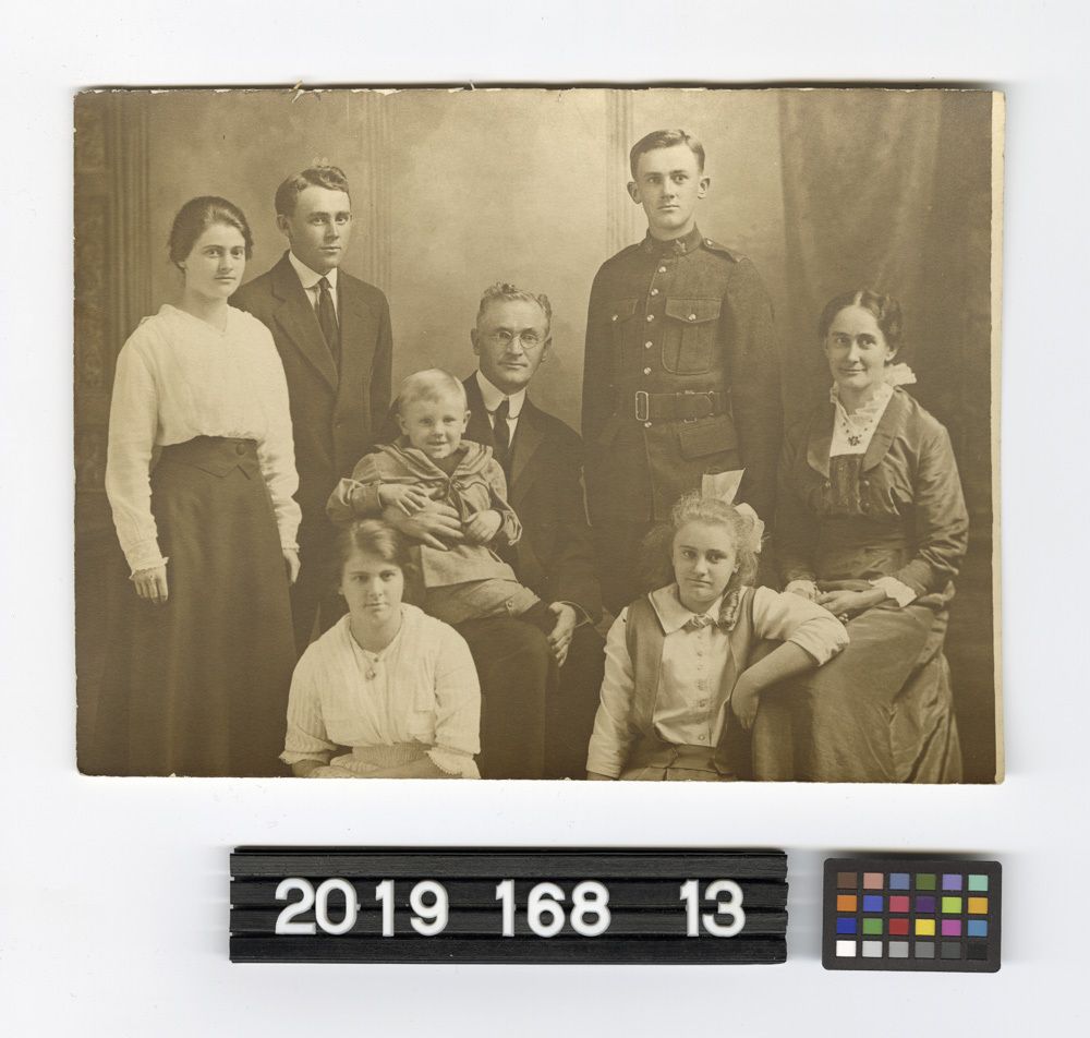 Image representing Photograph.