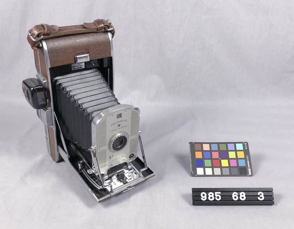 Image representing Camera, Instant.