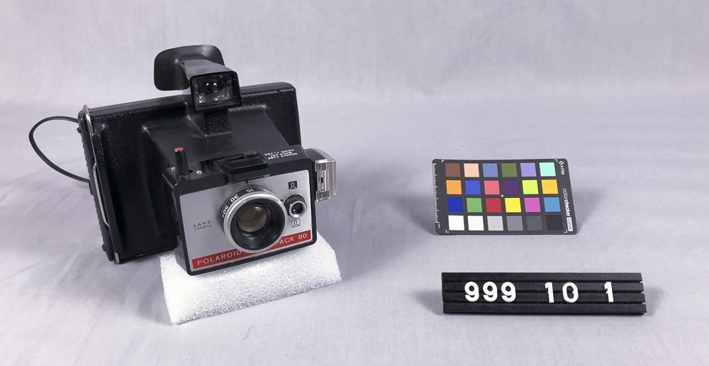 Image representing Camera, Instant.