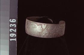 Image representing Bracelet.