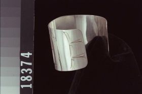 Image representing Bracelet.