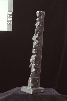 Image representing Pole, argillite.