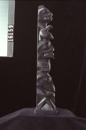 Image representing Pole, argillite.