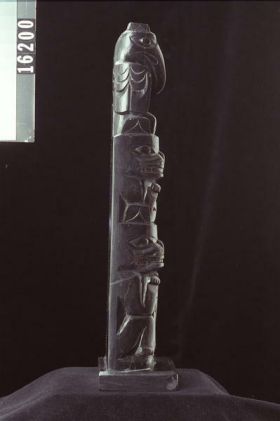 Image representing Pole, argillite.