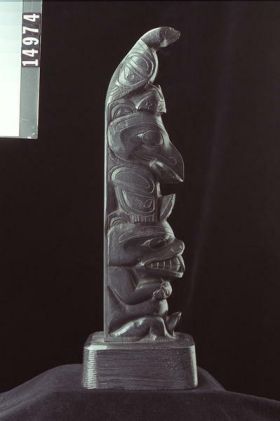 Image representing Pole, argillite.