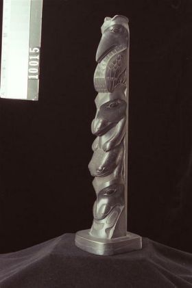Image representing Pole, argillite.
