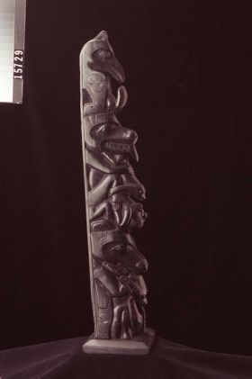 Image representing Pole, argillite.