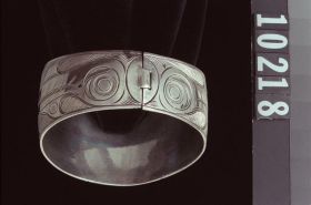 Image representing Bracelet.