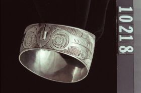 Image representing Bracelet.