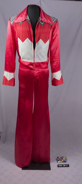 Image representing Suit.